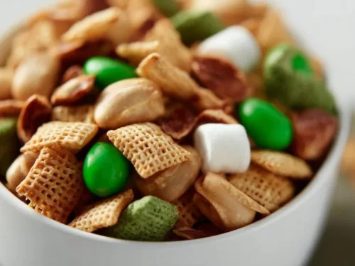 St. Patrick’s Day Trail Mix Treat